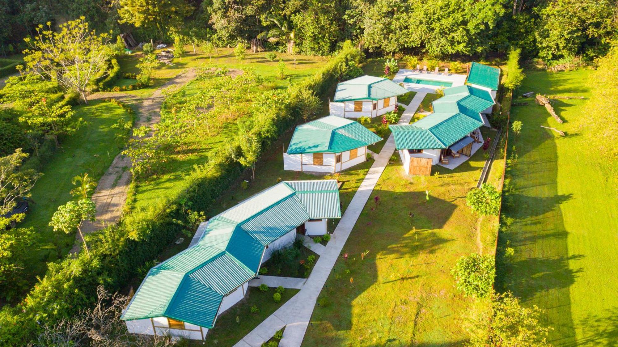 Bambura Bahia Villas ウビタ エクステリア 写真